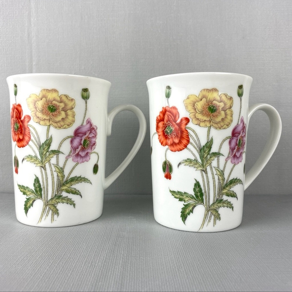 Otagiri Mugs Set of 2 Straight Sided Coffee Cups with Three Flower Pattern 6 oz - Picture 2 of 10